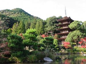 瑠璃光寺五重塔