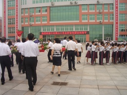 学校訪問の様子(2010年)