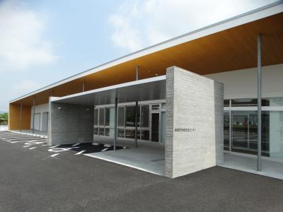 鋳銭司地域交流センター