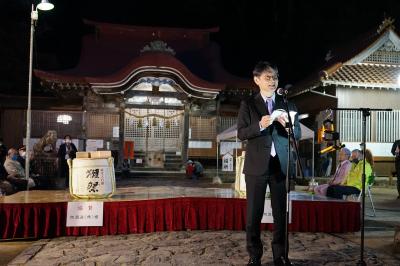 あいさつする伊藤市長