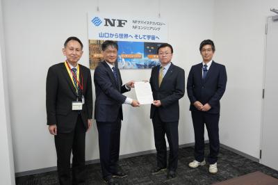 事業所訪問の様子1