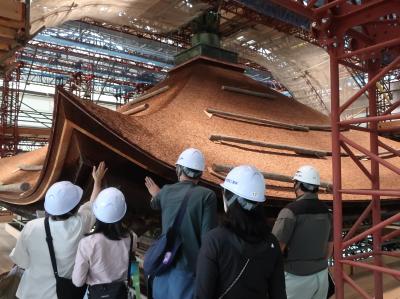 瑠璃光寺五重塔現場見学会の様子