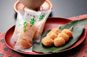 山焼きだんご