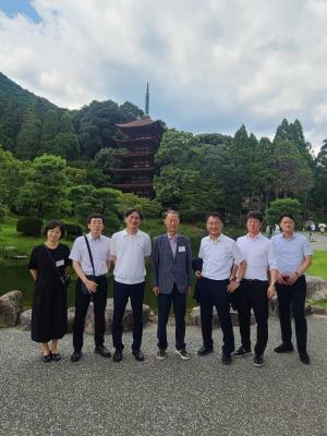瑠璃光寺五重塔集合写真