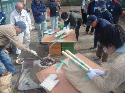手ふいご式鋳造