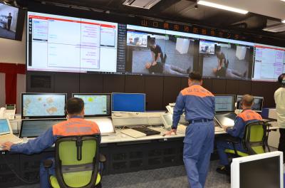 業務にあたる3市の消防職員