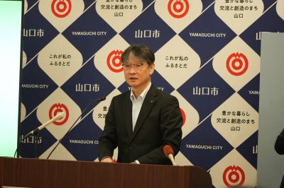 記者会見の様子