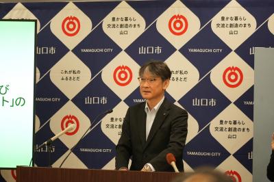 記者会見の様子2