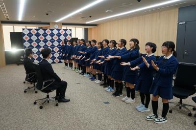 良城小学校合唱団の皆さんによる合唱披露