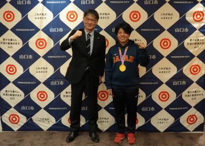 記念撮影の様子