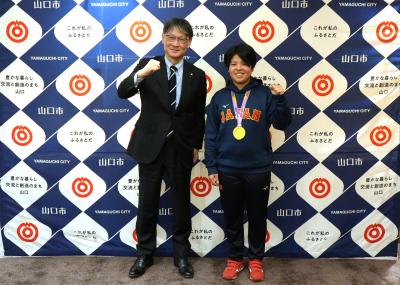 記念撮影の様子