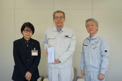 東亜自動車工業株式会社、西京銀行から寄附金を受贈