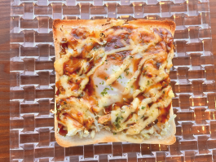 出来上がったお好み焼きトースト