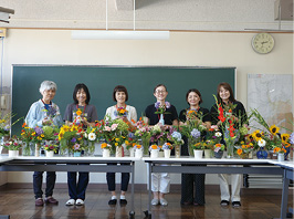 花生けボランティアの皆さん