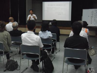 講師の手嶋先生と受講者のみなさん