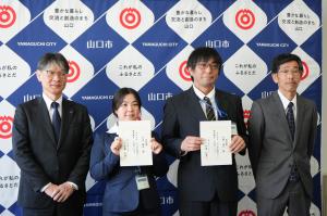 記念撮影の様子