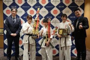 記念撮影の様子