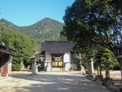 三神社（新開作三神社）