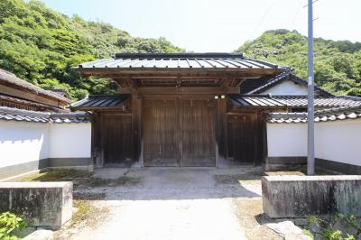 木梨家住宅表門