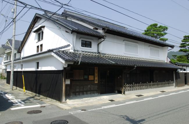 旧野村家住宅主屋（山口ふるさと伝承総合センターまなび館）