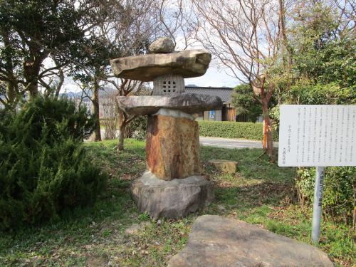 日吉神社遥拝燈